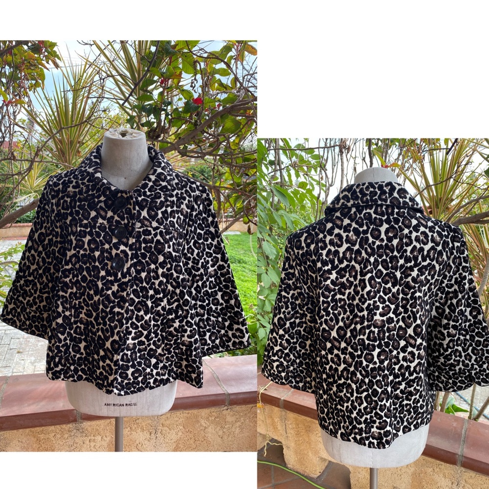 Forever 21 Short Jacket LARGE